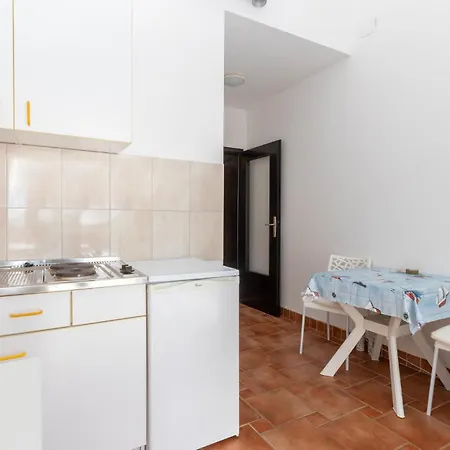 In With Kitchen Apartmán
